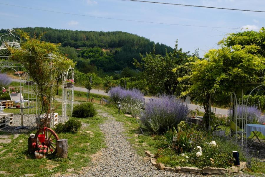 Tre Colline In Langa Villa Bubbio Exterior photo